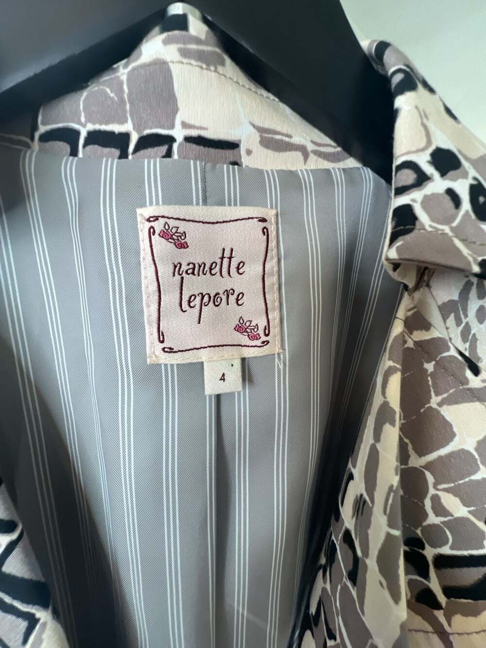 Nanette Lepore Black White Patterned Lined Trench Coat Size 4 - Picture 5 of 8